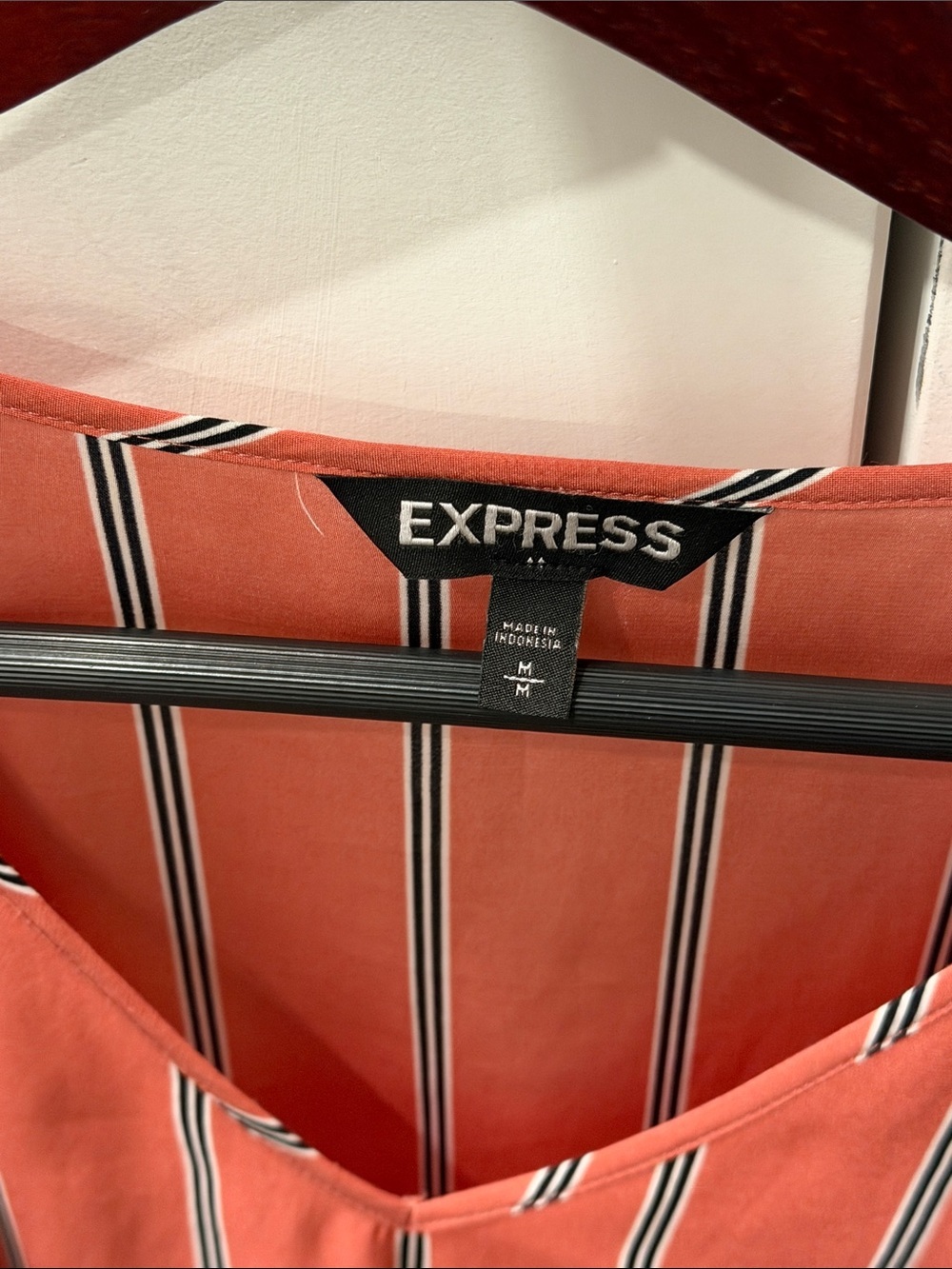 Express Coral and White Striped V-Neck Short Sleeve Blouse - Picture 2 of 3